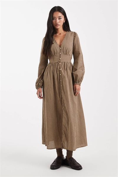 Платье-миди в клетку желтого цвета артикул 152149633