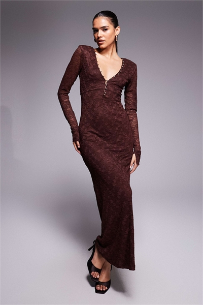 Макси-платье с V-образным вырезом и кружевной отделкой на пуговицах Zenia, шоколадного цвета артикул 151181872