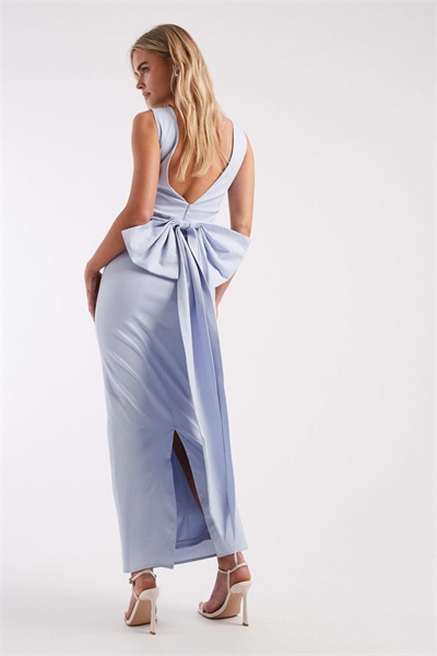 Макси-платье из бенгалина для подружки невесты со съемным бантом на спине артикул 153113530