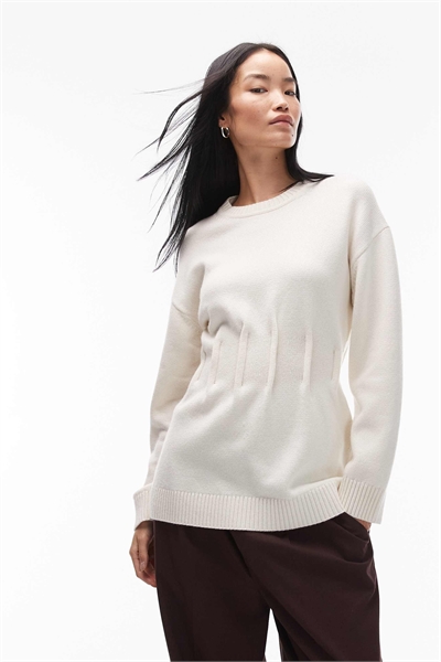 Свитер с затянутой талией артикул 153665279