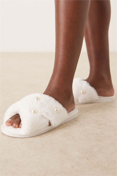 Тапочки с жемчугом артикул 149858050