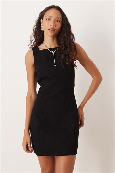 Джинсовое платье-футляр с квадратным вырезом артикул 149436339