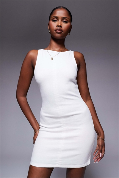 Мини-платье из эластичного денима с декоративными швами артикул 147695984