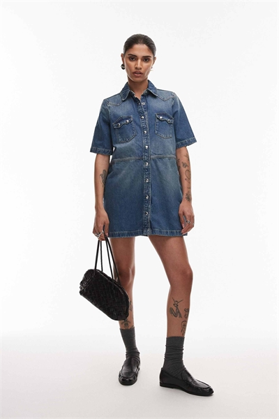 Мини-платье из джинсовой ткани артикул 150479703