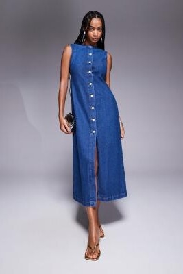 Джинсовое макси-платье с круглым вырезом и застежкой на пуговицах спереди артикул 148195558