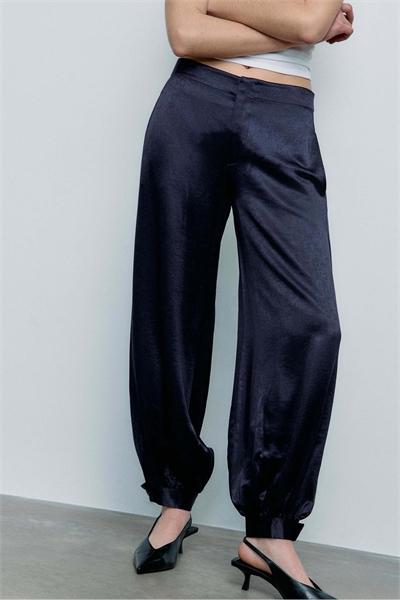 Элегантные брюки-балоны из сатина артикул 156220419