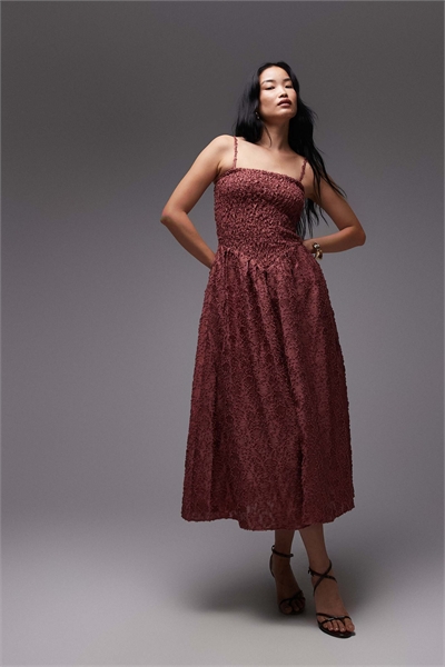 3D-платье-миди с цветочным принтом, заниженной талией и съемными бретелями, гранатово-розового цвета артикул 147198628