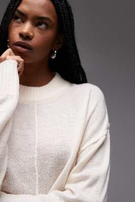 Свитер с круглым вырезом артикул 141910799