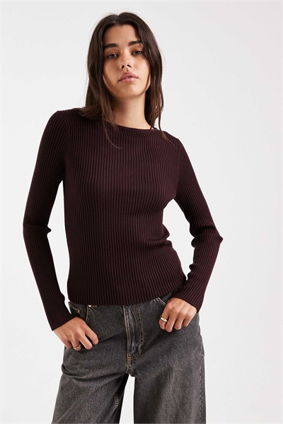 Свитер с ребристой отделкой, косым вырезом и длинными рукавами артикул 152631232
