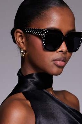 Квадратные солнцезащитные очки Moschino в горошек артикул 155015713