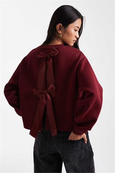 Свитшот с заниженной спинкой артикул 151903229