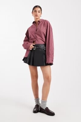 Килт из искусственной кожи с плиссировкой и пряжкой артикул 148073858