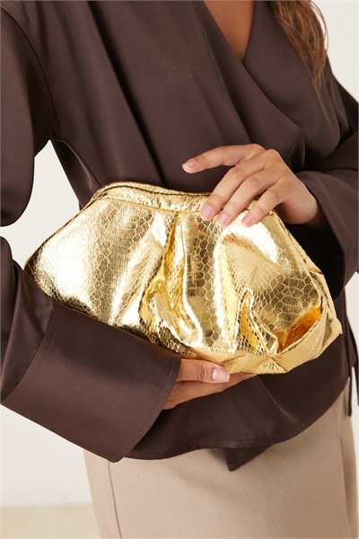 Сумочка-подушка артикул 149078184