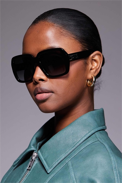 Квадратные солнцезащитные очки Moschino артикул 155015648