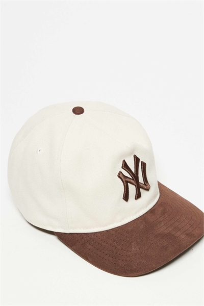 Кепка NY Yankees 9fifty из канваса с козырьком из замши контрастного цвета артикул 154894869