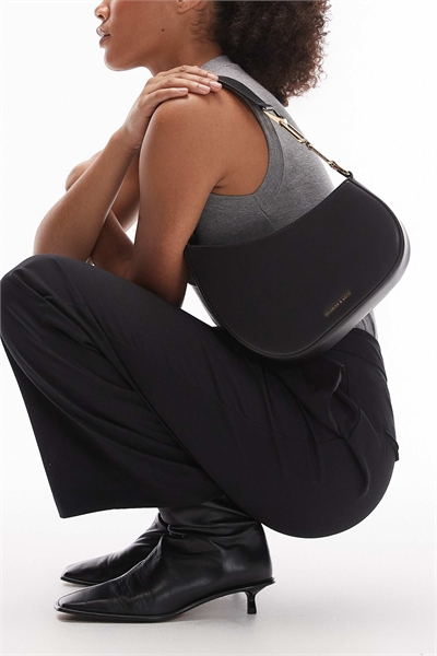 Сумка через плечо с акцентом в виде цепочки Agatha артикул 153847221