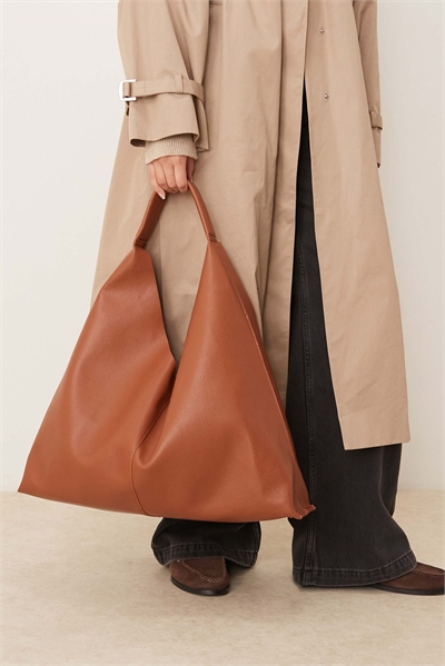 Сумка через плечо свободного кроя артикул 154135013