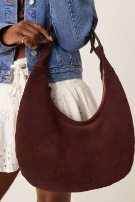 Сумка через плечо из замши артикул 144740088