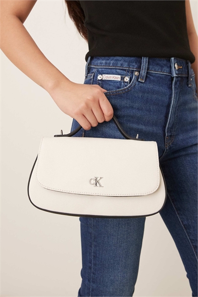 Сумка из джинсовой ткани с ручкой на плечо артикул 154172969