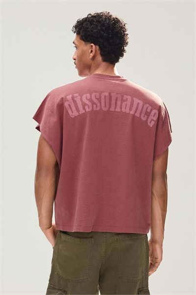 Футболка без рукавов свободного кроя с принтом артикул 155942803