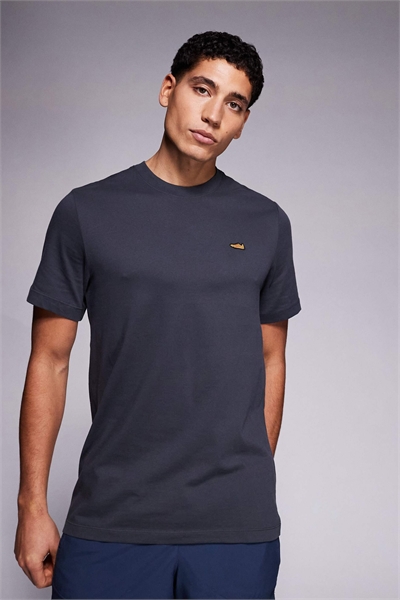 Футболка с принтом на спине артикул 149964849