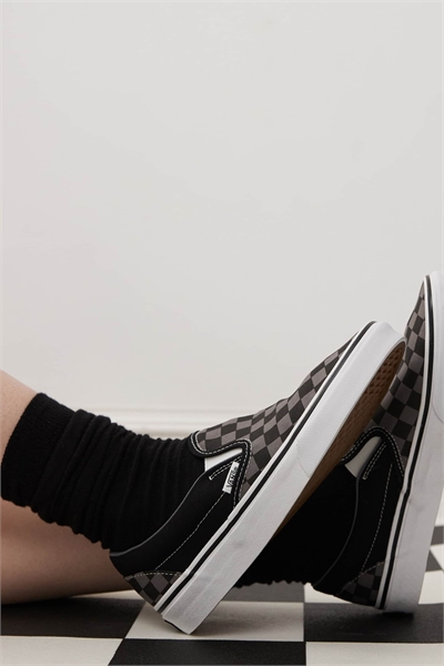 Классические кроссовки без шнурков артикул 131864758