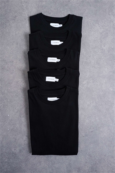 Набор из 5 футболок классического кроя артикул 142324829