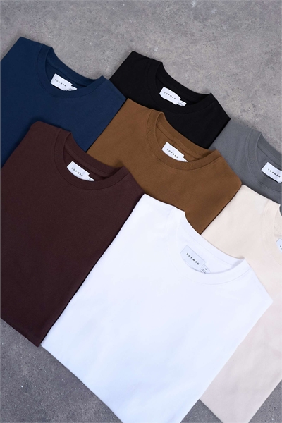 Набор из 7 классических футболок артикул 150750833