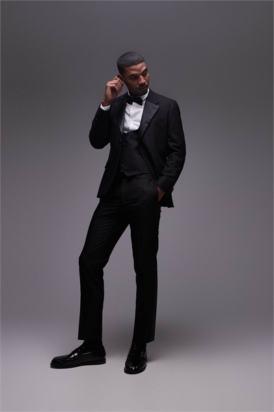 Узкие брюки к смокингу артикул 135354426