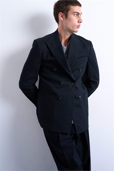 Блейзер с полосками и шерстяной текстурой, с двойной застежкой артикул 147700588