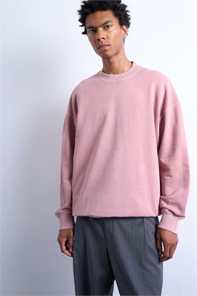 Свитшот премиум-класса с заниженными плечами и свободным кроем артикул 150659980