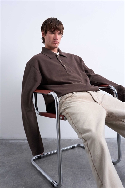 Свитшот-поло с вафельной текстурой и прямого кроя артикул 146142263