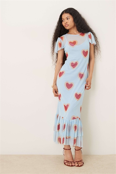 Макси-платье из тонкой сетки с воланами на рукавах и оборками по подолу артикул 152558802