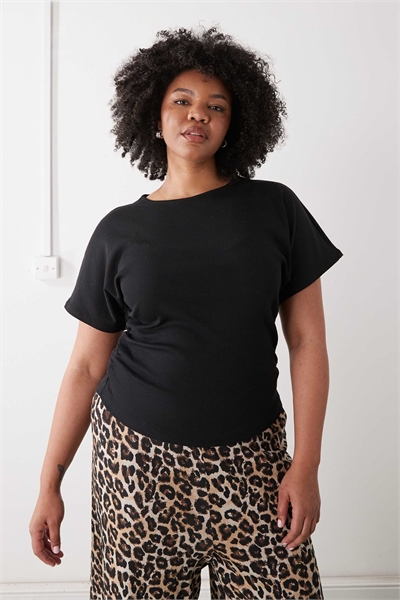 Футболка с зауженной талией артикул 152354236