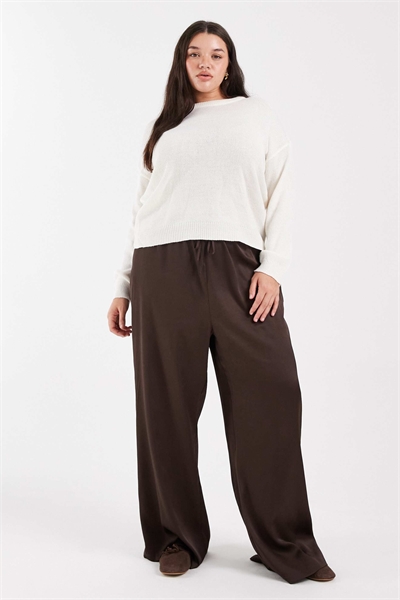 Брюки New Look Curve из атласа с широкими брючинами артикул 152233331