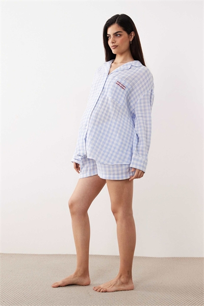 Комплект из длиннорукавной рубашки и шорт из хлопковой марли с вышивкой от ASOS DESIGN для беременных артикул 150837321