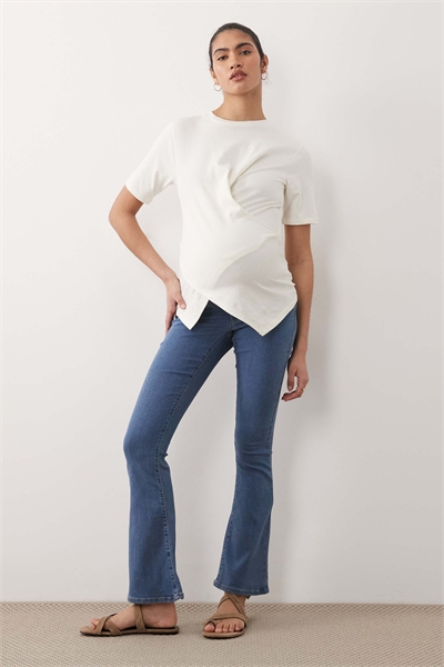 Джинсы с расклешенными штанинами артикул 152860625