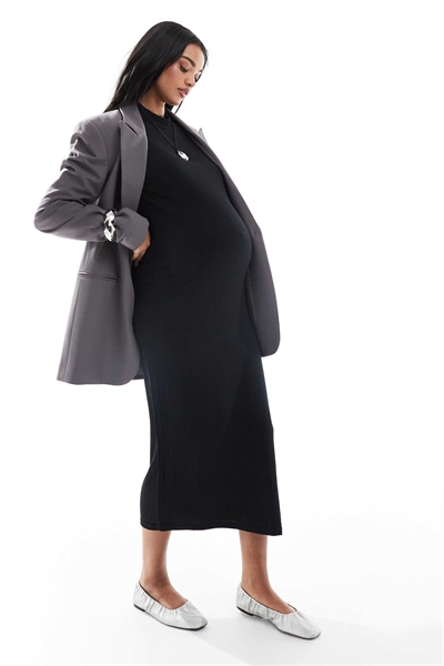 Mamalicious Maternity мягкое платье-миди с высоким воротником и длинными рукавами в черном цвете артикул 136543435