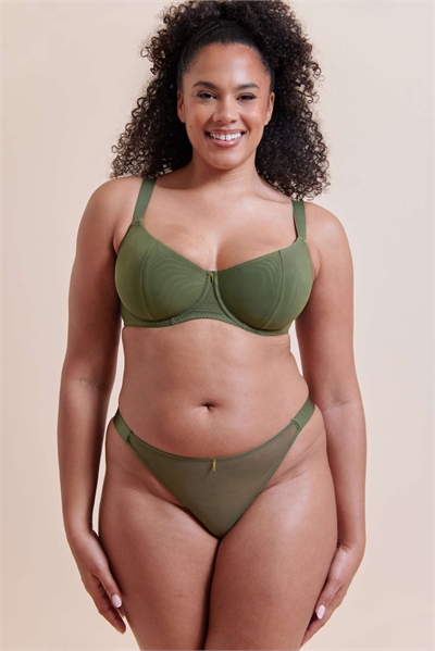 Стильные трусики-танга для полной груди артикул 152634745