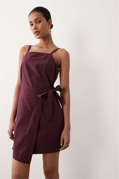Мини-платье Кортни с завязками спереди, темно-фиолетового цвета артикул 154034056