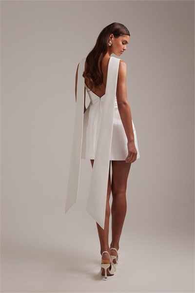 Свадебное платье-мини с воротником-стойкой артикул 151899012