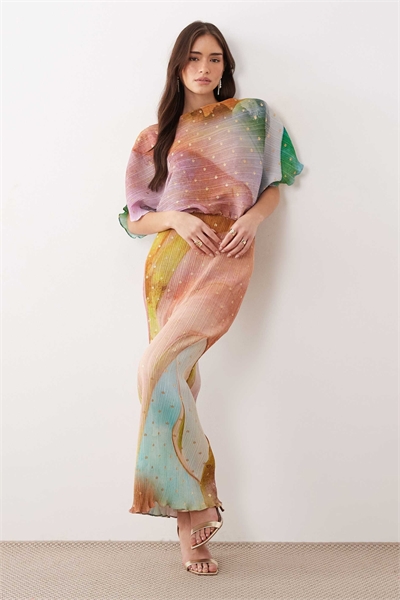 Макси-платье Tilly с плиссированными бретелями и открытыми плечами, с золотой фольгой артикул 153816969