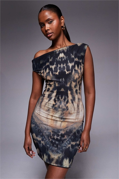 Мини-платье премиум-класса из сетчатого материала с открытыми плечами в стиле деним артикул 154115710