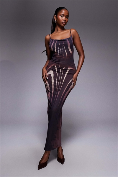 Макси-платье облегающего кроя с вырезом на спине из скульптурной сетки премиум-класса артикул 154115702