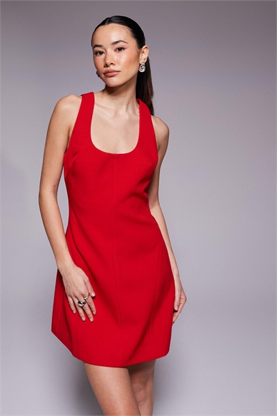 Мини-платье с вырезом, скроенное по фигуре артикул 153280147