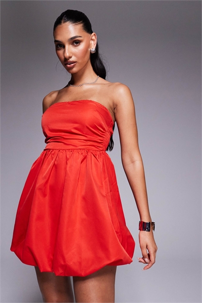 Мини-платье с бандажом, рюшами по бокам и волнистым подолом артикул 140137388