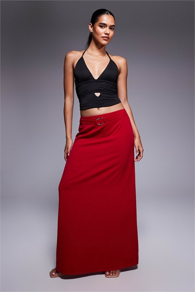 Макси-юбка с акцентом на металлическую фурнитуру и низкой талией артикул 146141158