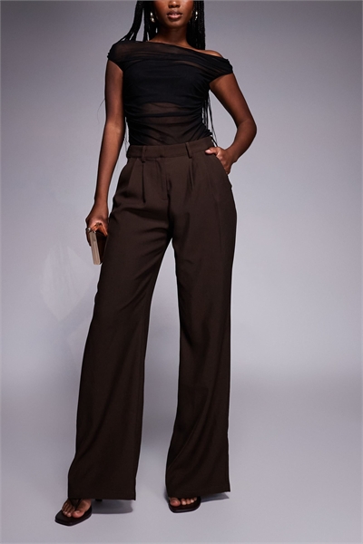 Брюки классического кроя с высокой талией и складками спереди артикул 148071656