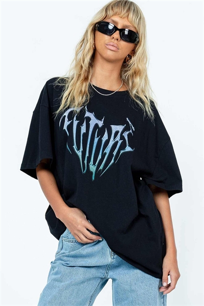 Футболка с принтом «future» свободного кроя артикул 141415152