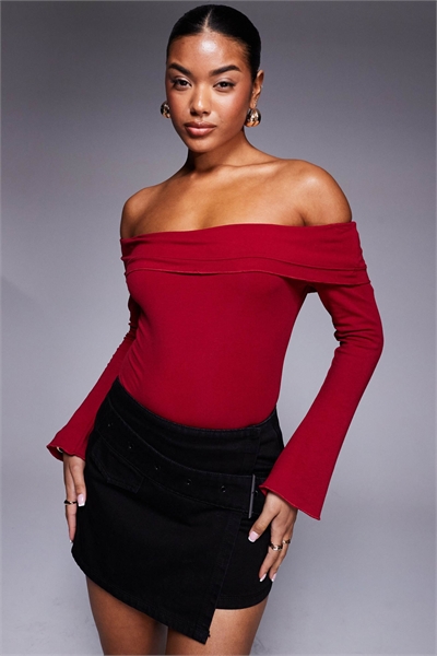 Боди с длинными рукавами и вырезом «бардо» артикул 140373368